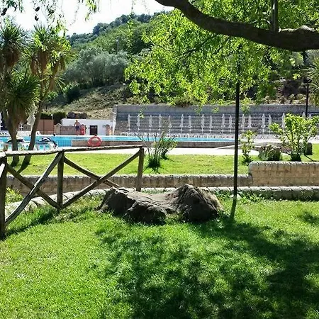 Κάμπινγκ Il Fiume Carrubba Camping 4stelle Melilli